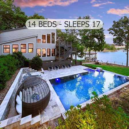 Lake Norman Getaway ムアズビル エクステリア 写真