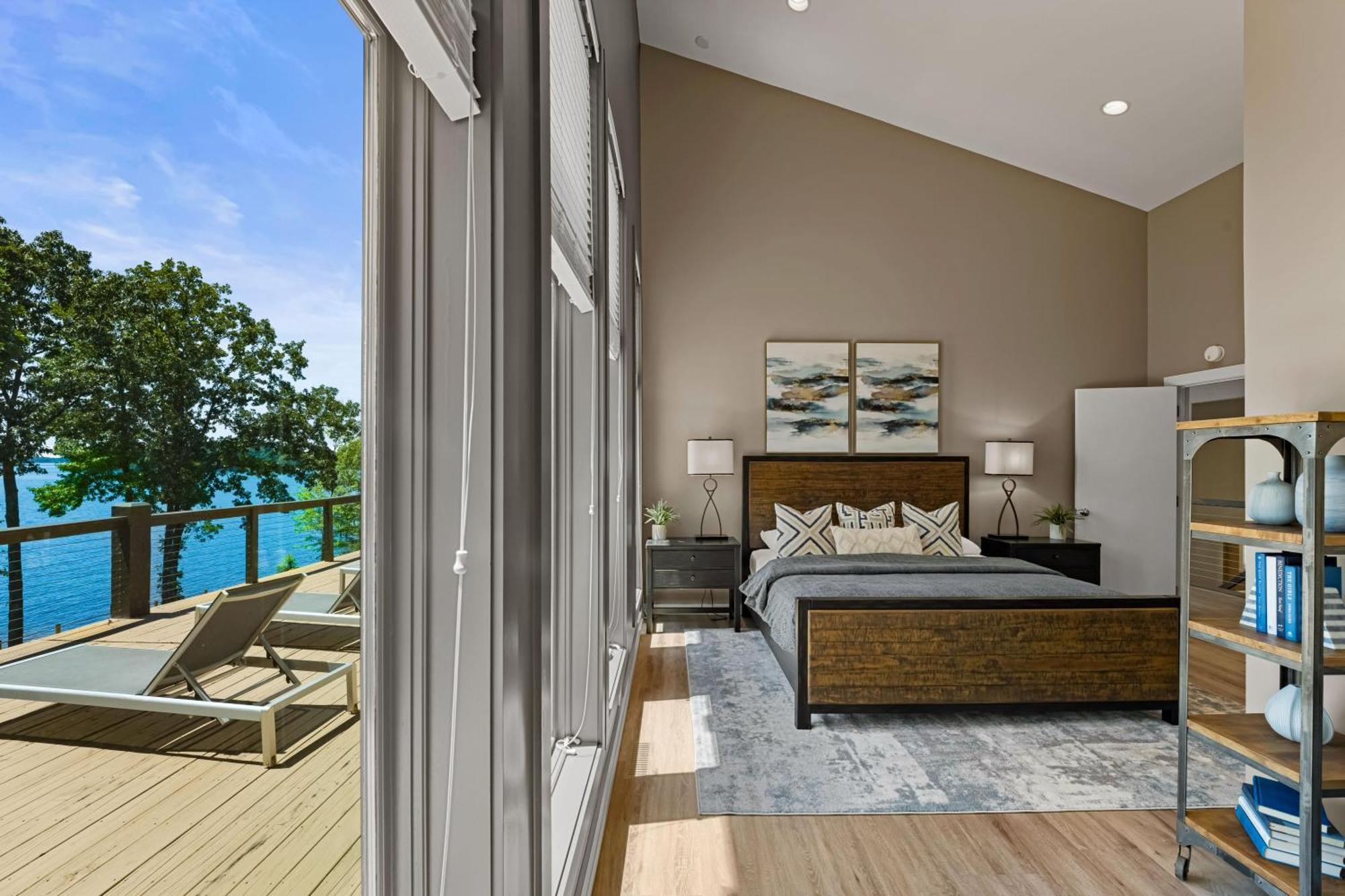 Lake Norman Getaway ムアズビル エクステリア 写真